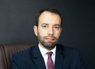 Dr. João Paulo R. Cabette